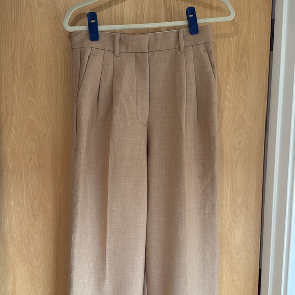 The Effortless Pant™ - (Re)ssential - Picture 2 of 4